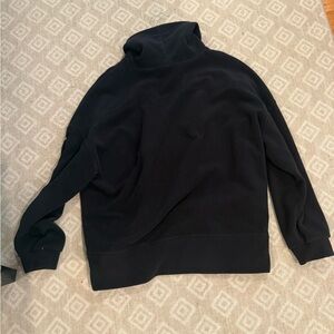 Women’s ALO Black Coziness High Neck Pullover size M
